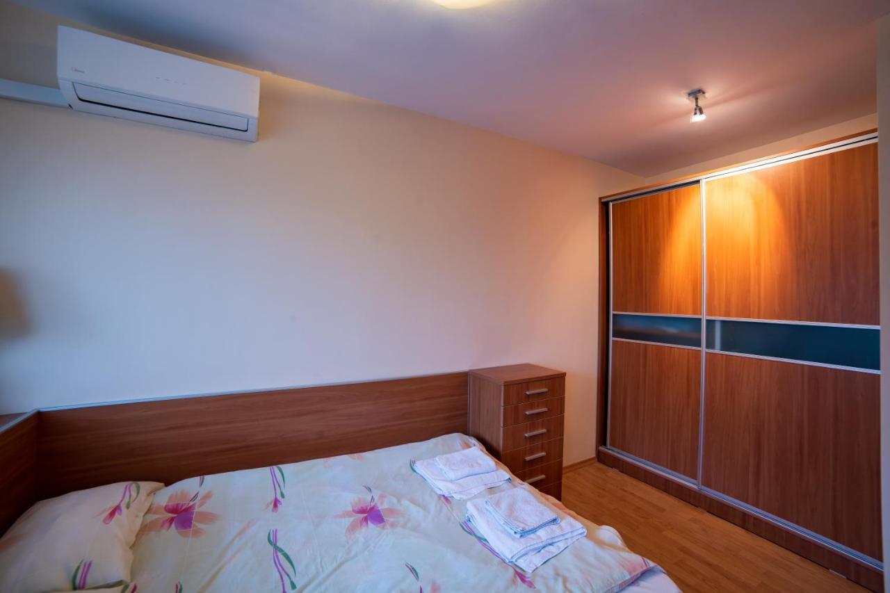 Maisonette Picadilly Varna Bagian luar foto