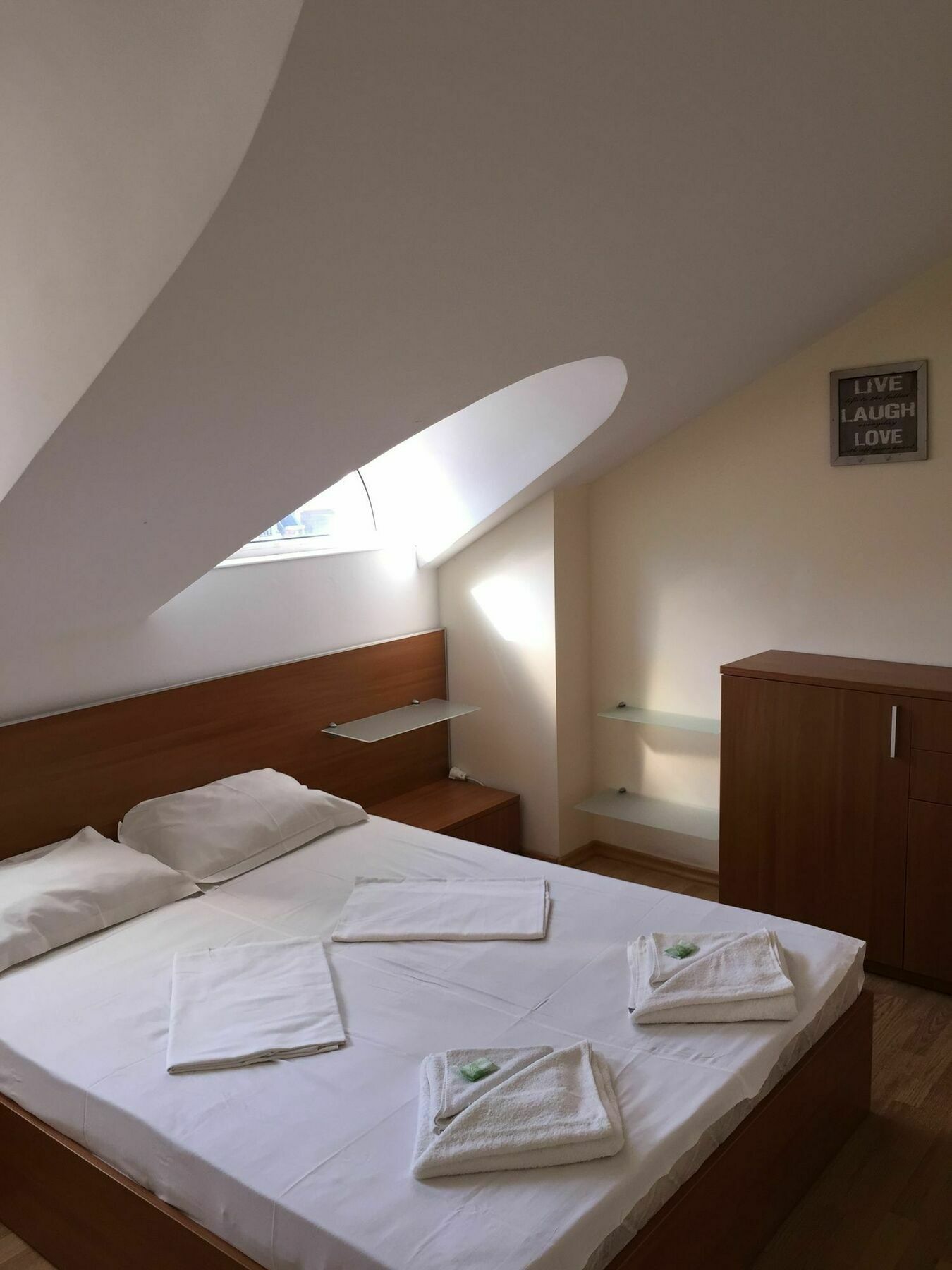 Maisonette Picadilly Varna Bagian luar foto